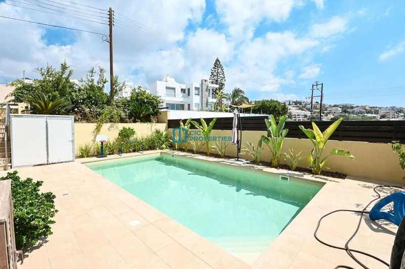 5-bedroom detached house for sale: https://www.bazaraki.com/adv/5788722_5-bedroom-detached-house-for-sale (www.bazaraki.com)