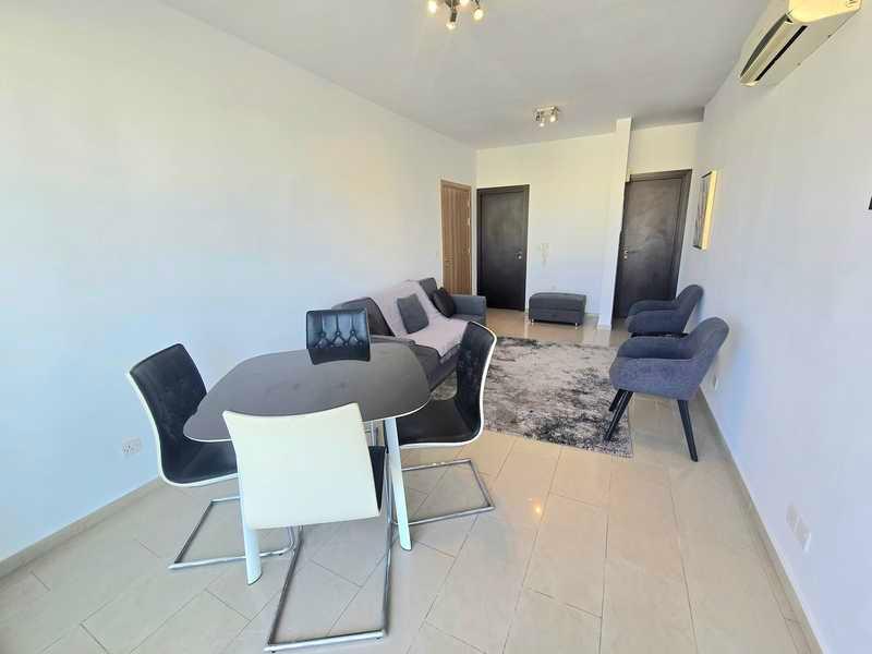 2-bedroom apartment to rent: https://www.bazaraki.com/adv/5796398_2-bedroom-apartment-to-rent (www.bazaraki.com)