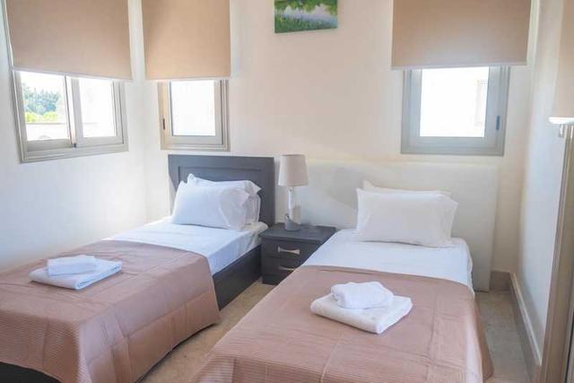 4-bedroom villa to rent: https://www.bazaraki.com/adv/5765693_4-bedroom-villa-to-rent (www.bazaraki.com)