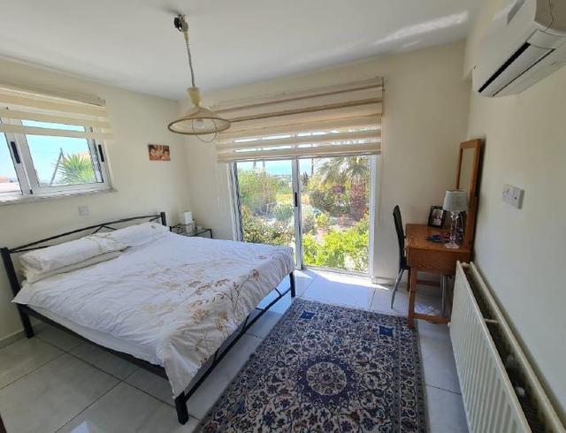 6-bedroom villa in Paphos № 153166: https://dom.com.cy/en/catalog/sale/153166/ (dom.com.cy)
