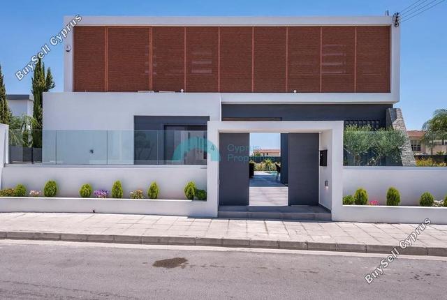 4 Bedroom Detached house for sale in Aradippou, Larnaca: https://www.buysellcyprus.com/property-for-sale/larnaca/aradippou/4-bed-detached-house-for-sale-aradippou-larnaca-1794036.html (www.buysellcyprus.com)