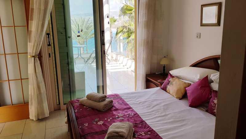 Luxury detached seafront villa: https://www.bazaraki.com/adv/5786494_luxury-detached-seafront-villa (www.bazaraki.com)