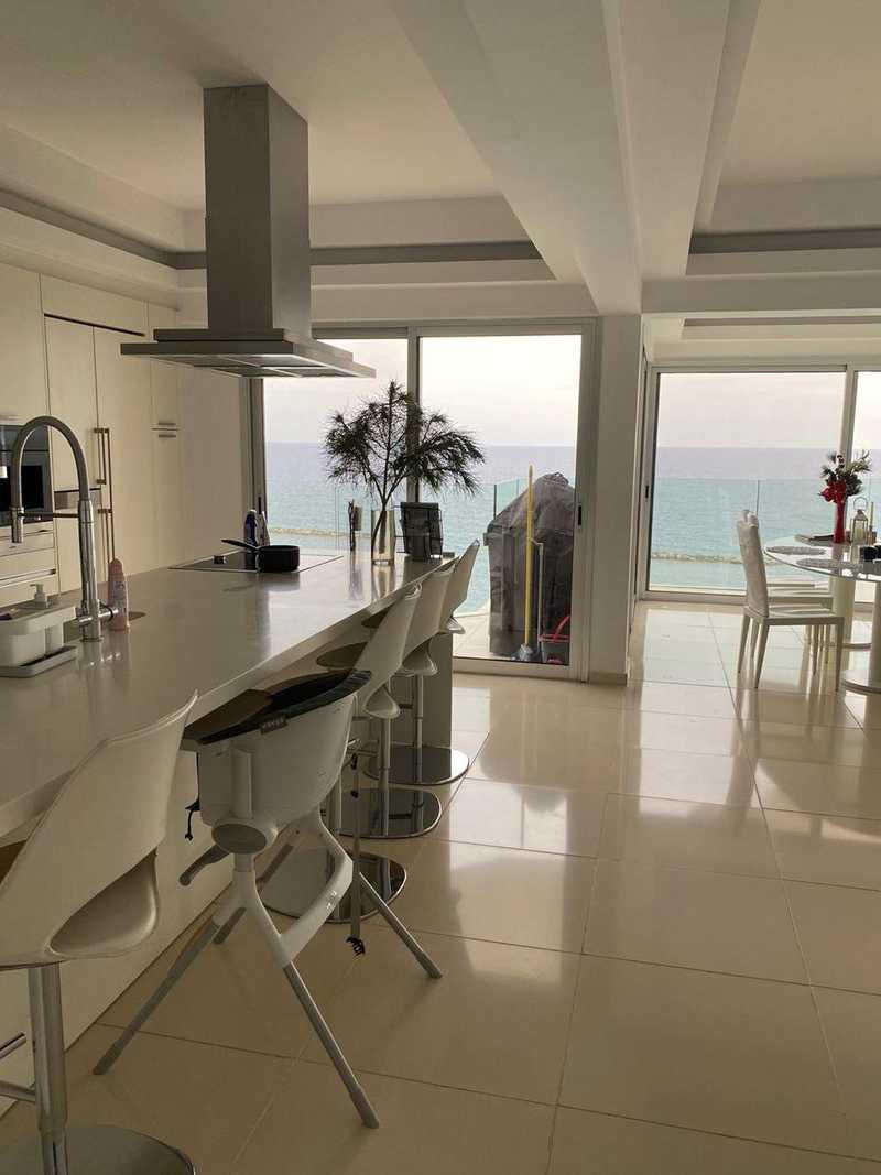 2-bedroom apartment to rent: https://www.bazaraki.com/adv/5787813_2-bedroom-apartment-to-rent (www.bazaraki.com)