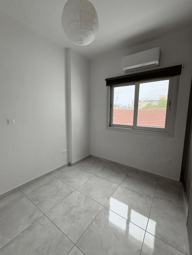 2-bedroom apartment to rent: https://www.bazaraki.com/adv/5787017_2-bedroom-apartment-to-rent (www.bazaraki.com)