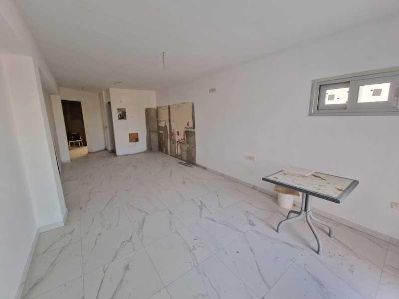 1-bedroom apartment for sale: https://www.bazaraki.com/adv/5790461_1-bedroom-apartment-for-sale (www.bazaraki.com)