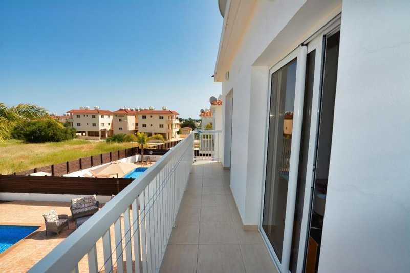 Nissi villa ourania: https://www.bazaraki.com/adv/5793993_nissi-villa-ourania (www.bazaraki.com)