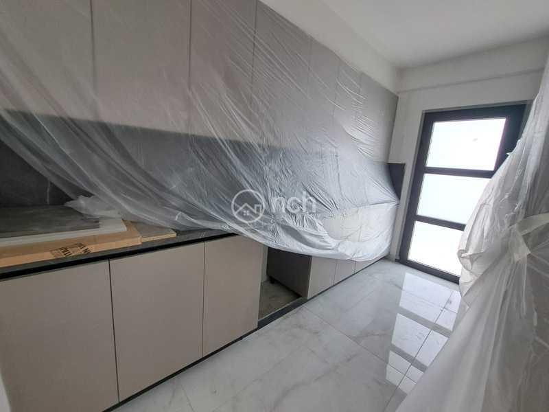 2-bedroom penthouse to rent: https://www.bazaraki.com/adv/5795381_2-bedroom-penthouse-to-rent (www.bazaraki.com)