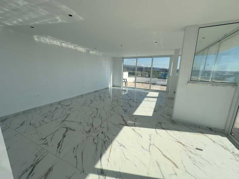 6-bedroom villa to rent: https://www.bazaraki.com/adv/5794250_6-bedroom-villa-to-rent (www.bazaraki.com)