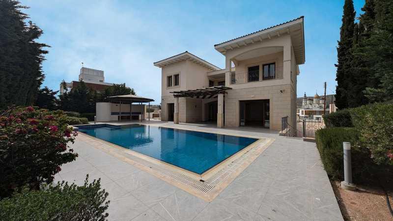 5-bedroom detached house for sale: https://www.bazaraki.com/adv/5798584_5-bedroom-detached-house-for-sale (www.bazaraki.com)