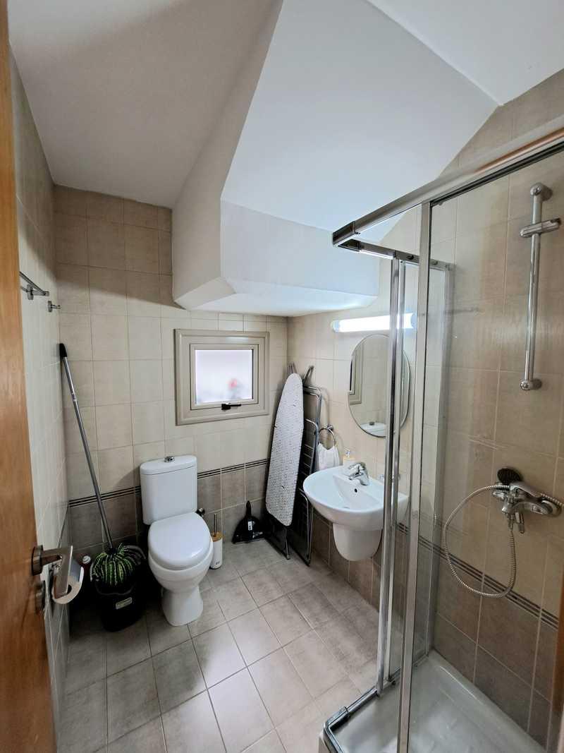 Luxury 3 bedroom villa with a pool: https://www.bazaraki.com/adv/5795916_luxury-3-bedroom-villa-with-a-pool (www.bazaraki.com)