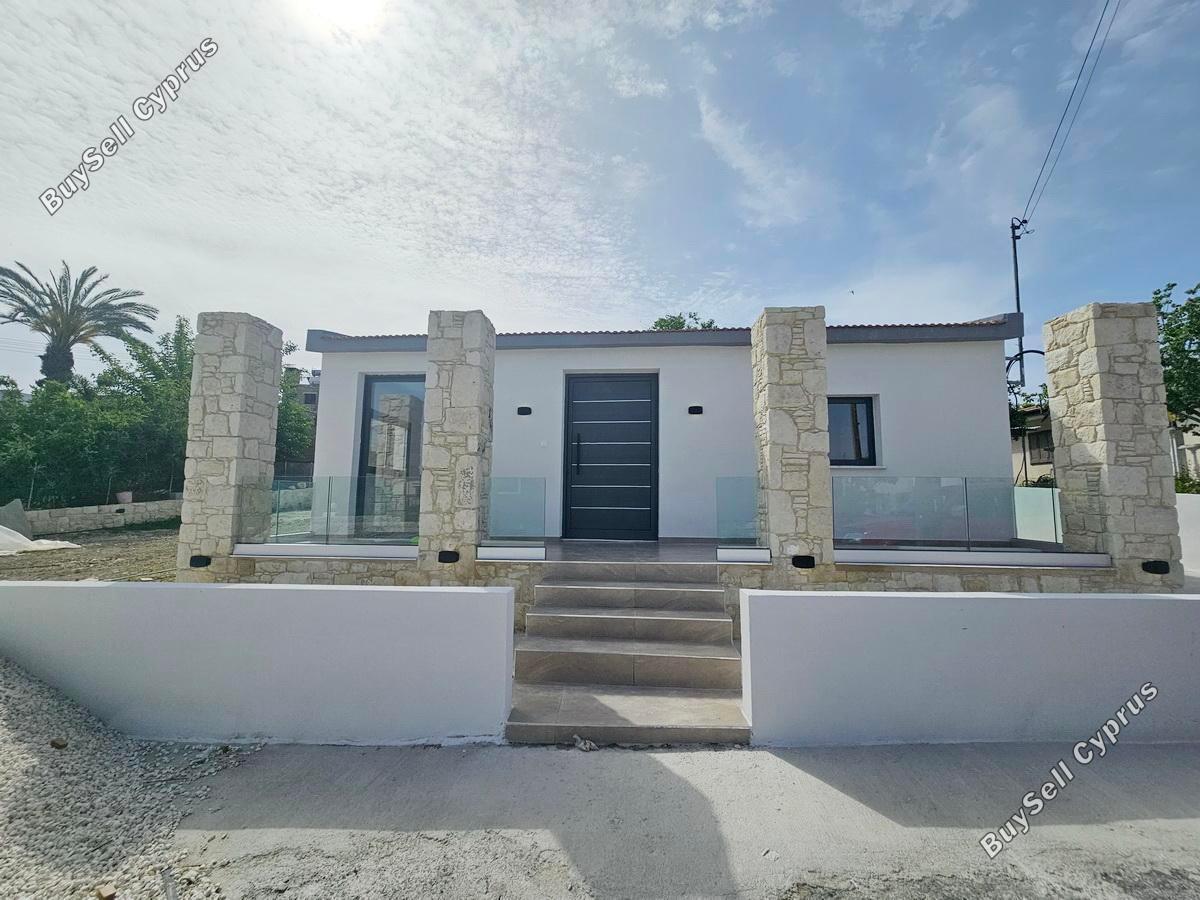 3 Bedroom Bungalow for sale in Polemi, Paphos: https://www.buysellcyprus.com/property-for-sale/paphos/polemi/3-bed-bungalow-for-sale-polemi-paphos-1799395.html (www.buysellcyprus.com)
