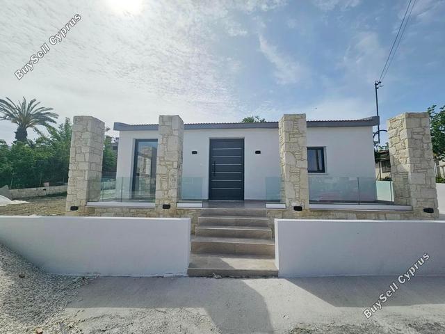 3 Bedroom Bungalow for sale in Polemi, Paphos: https://www.buysellcyprus.com/property-for-sale/paphos/polemi/3-bed-bungalow-for-sale-polemi-paphos-1799395.html (www.buysellcyprus.com)