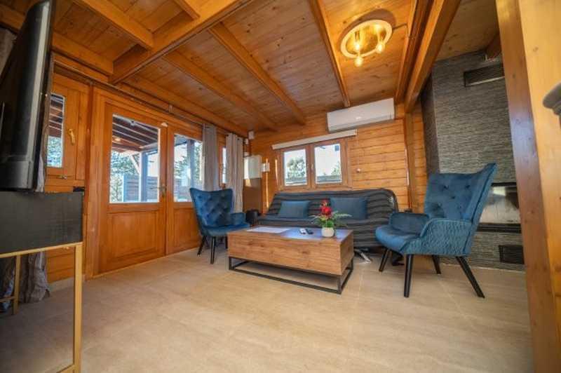 Lofou limassol 3 house complex with swimming pool: https://www.bazaraki.com/adv/5791131_lofou-limassol-3-house-complex-with-swimming-pool (www.bazaraki.com)