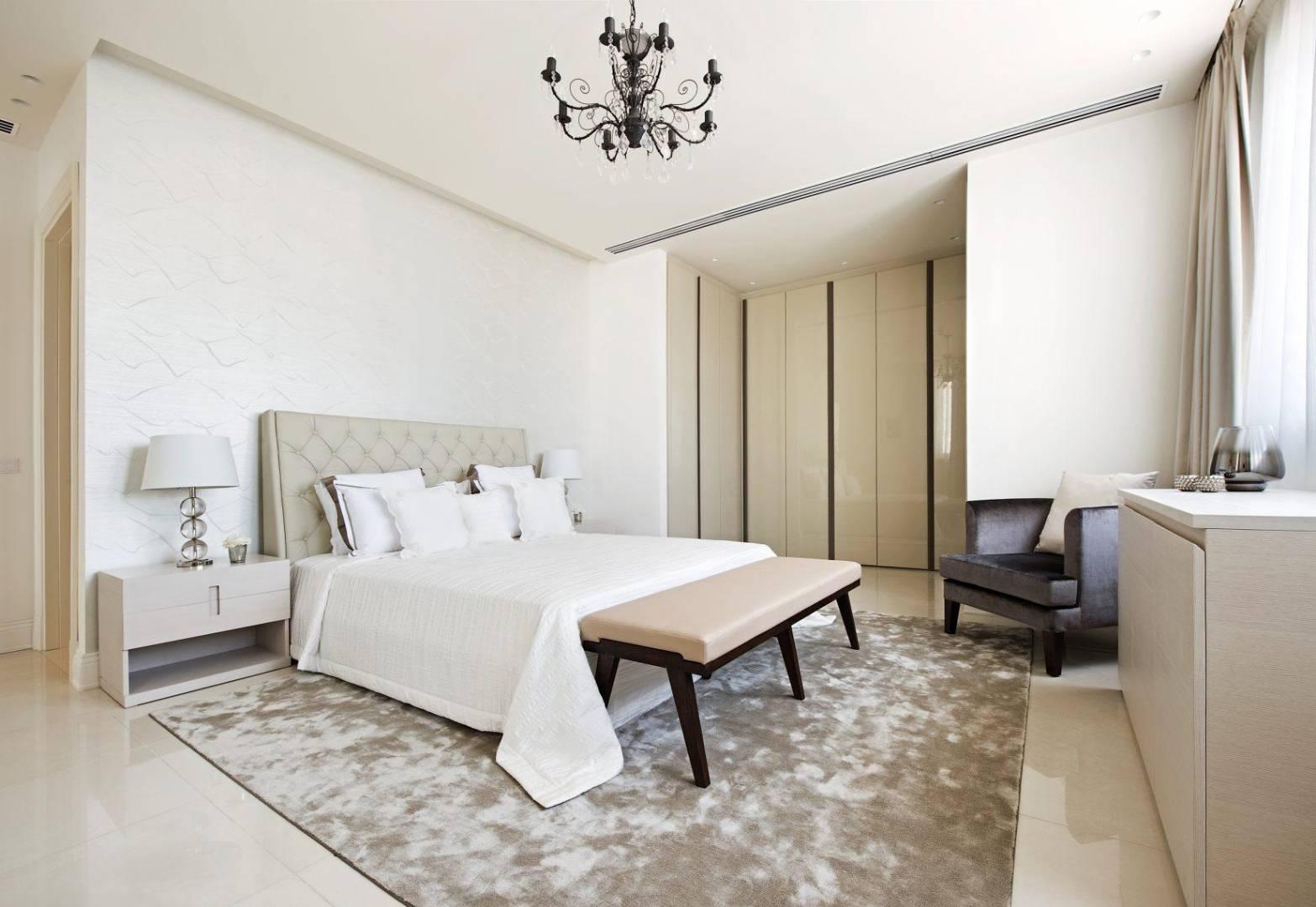 New 5-bedroom villa in Larnaca № 153403: https://dom.com.cy/en/catalog/sale/153403/ (dom.com.cy)