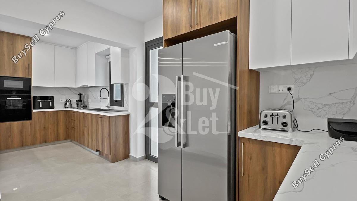 6 Bedroom Detached house for sale in Kamares Tala, Paphos: https://www.buysellcyprus.com/property-for-sale/paphos/kamares-tala/6-bed-detached-house-for-sale-kamares-tala-paphos-1779591.html (www.buysellcyprus.com)