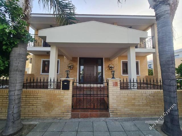 5 Bedroom Detached house to rent in Larnaca Municipality, Larnaca: https://www.buysellcyprus.com/property-for-rent/larnaca/larnaca-municipality/5-bed-detached-house-to-rent-larnaca-municipality-larnaca-1795637.html (www.buysellcyprus.com)