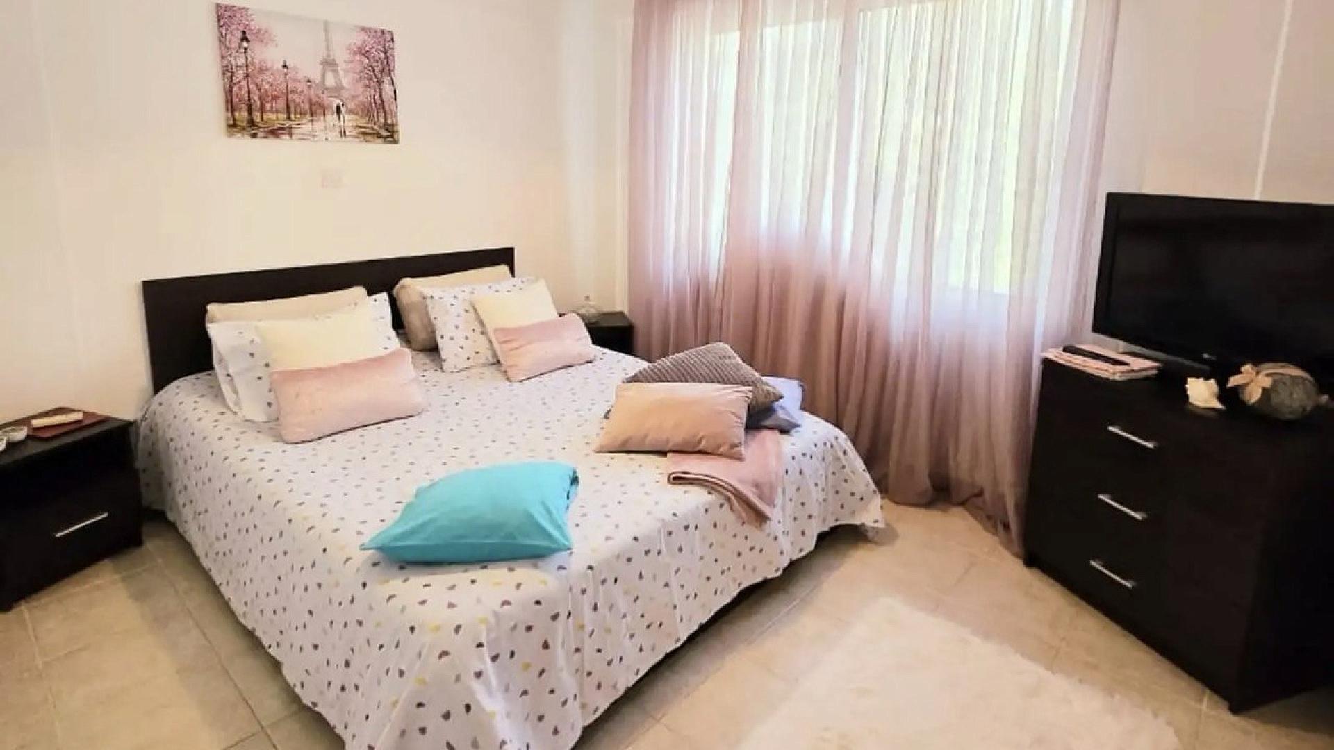 2-bedroom apartment in Limassol №152260: https://dom.com.cy/en/catalog/rent/152260/ (dom.com.cy)
