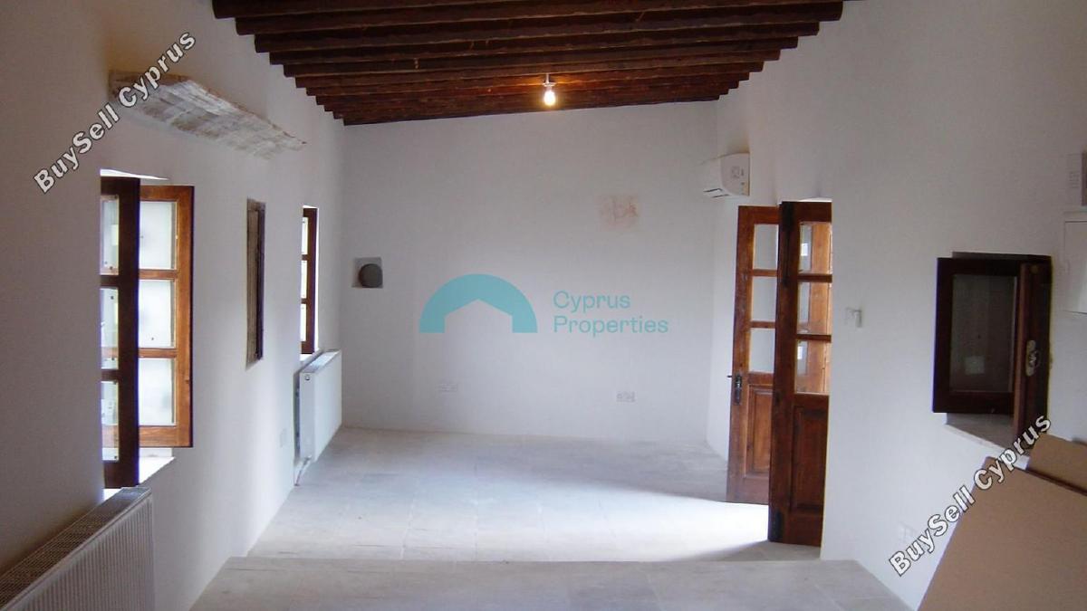 3 Bedroom Semi-detached house to rent in Vavla, Larnaca: https://www.buysellcyprus.com/property-for-rent/larnaca/vavla/3-bed-semi-detached-house-to-rent-vavla-larnaca-1800789.html (www.buysellcyprus.com)