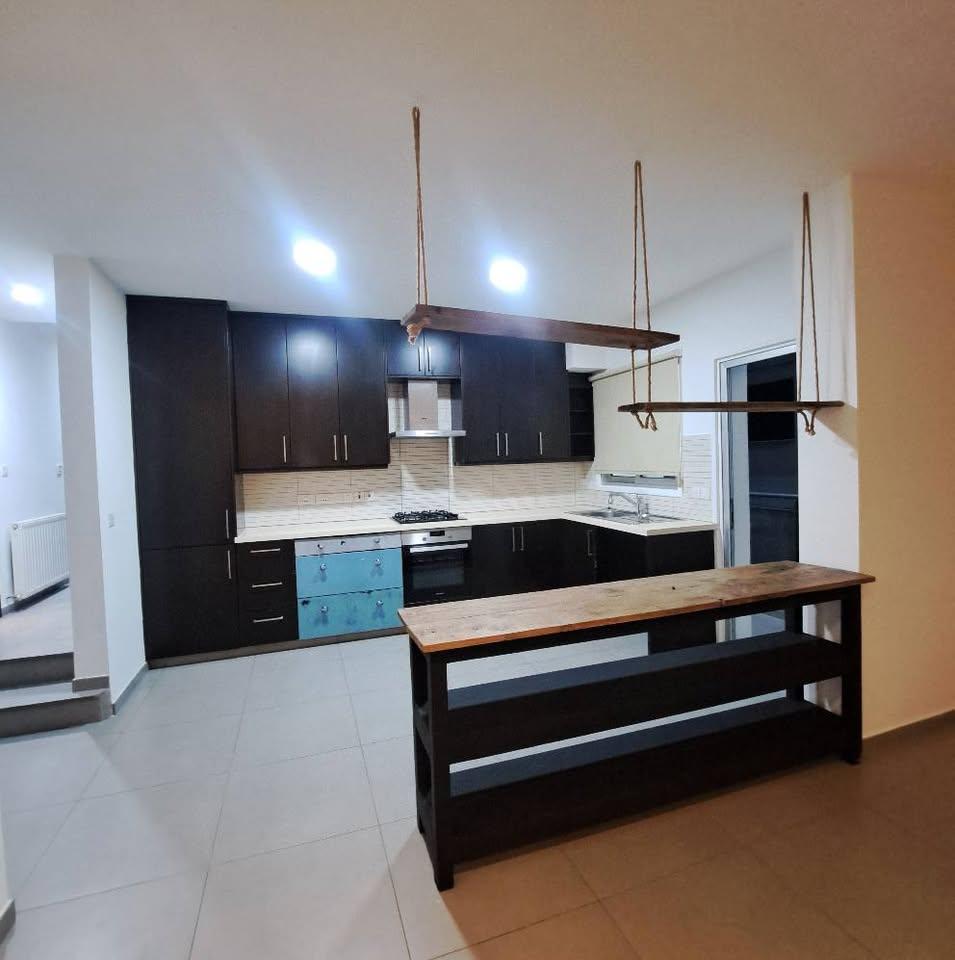 Ανώγειος οικία  Στρόβολος: https://www.facebook.com/marketplace/item/1489943275329367 (www.facebook.com)