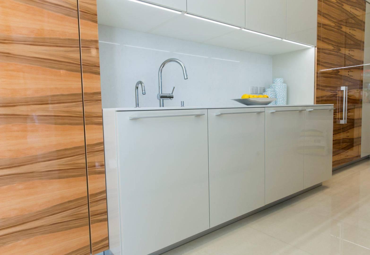 New 5-bedroom villa in Larnaca № 153403: https://dom.com.cy/en/catalog/sale/153403/ (dom.com.cy)