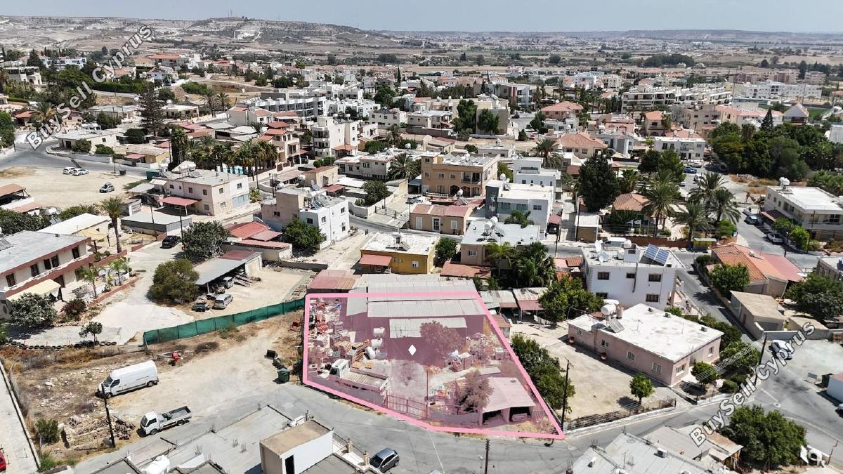 800 SQM Residential Plot for sale in Oroklini, Larnaca: https://www.buysellcyprus.com/property-for-sale/larnaca/oroklini/plot-for-sale-oroklini-larnaca-1796715.html (www.buysellcyprus.com)