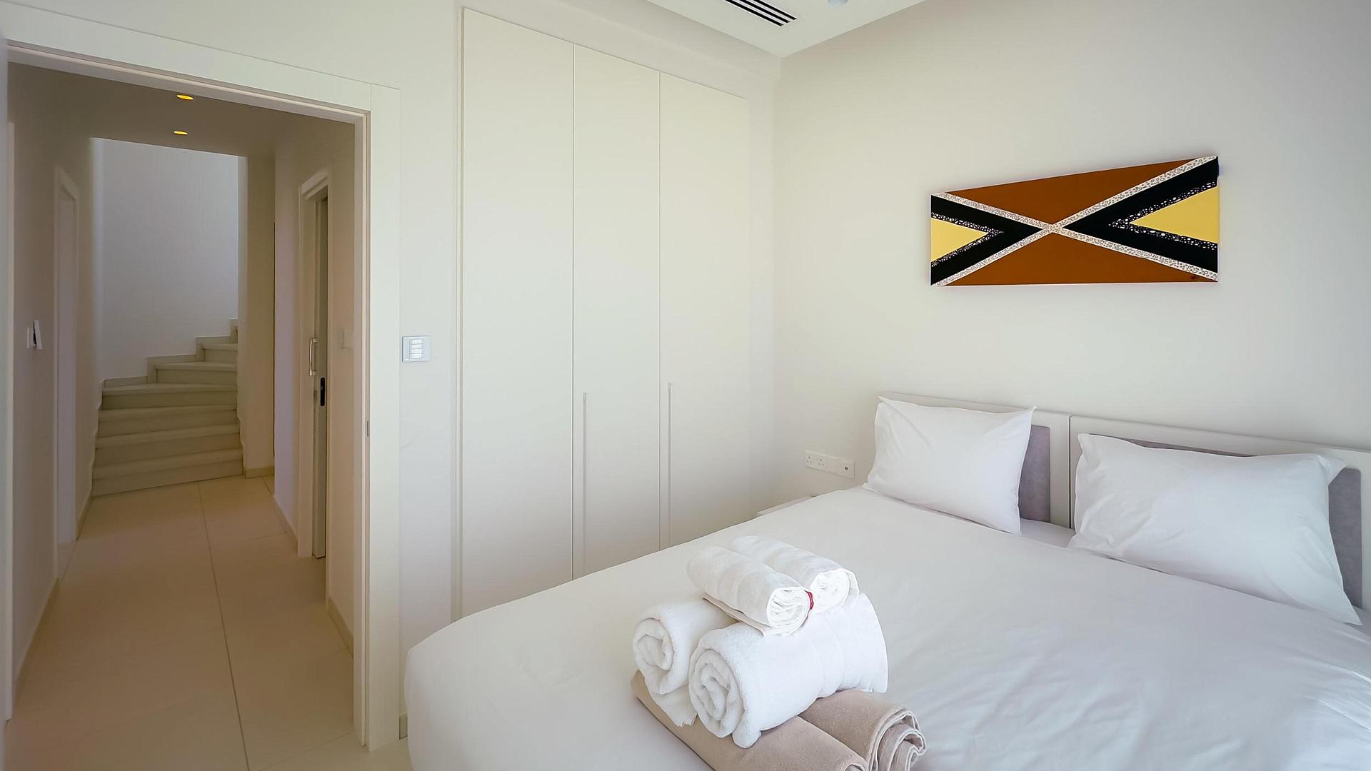 New 4-bedroom villa in Famagusta № 152569: https://dom.com.cy/en/catalog/sale/152569/ (dom.com.cy)