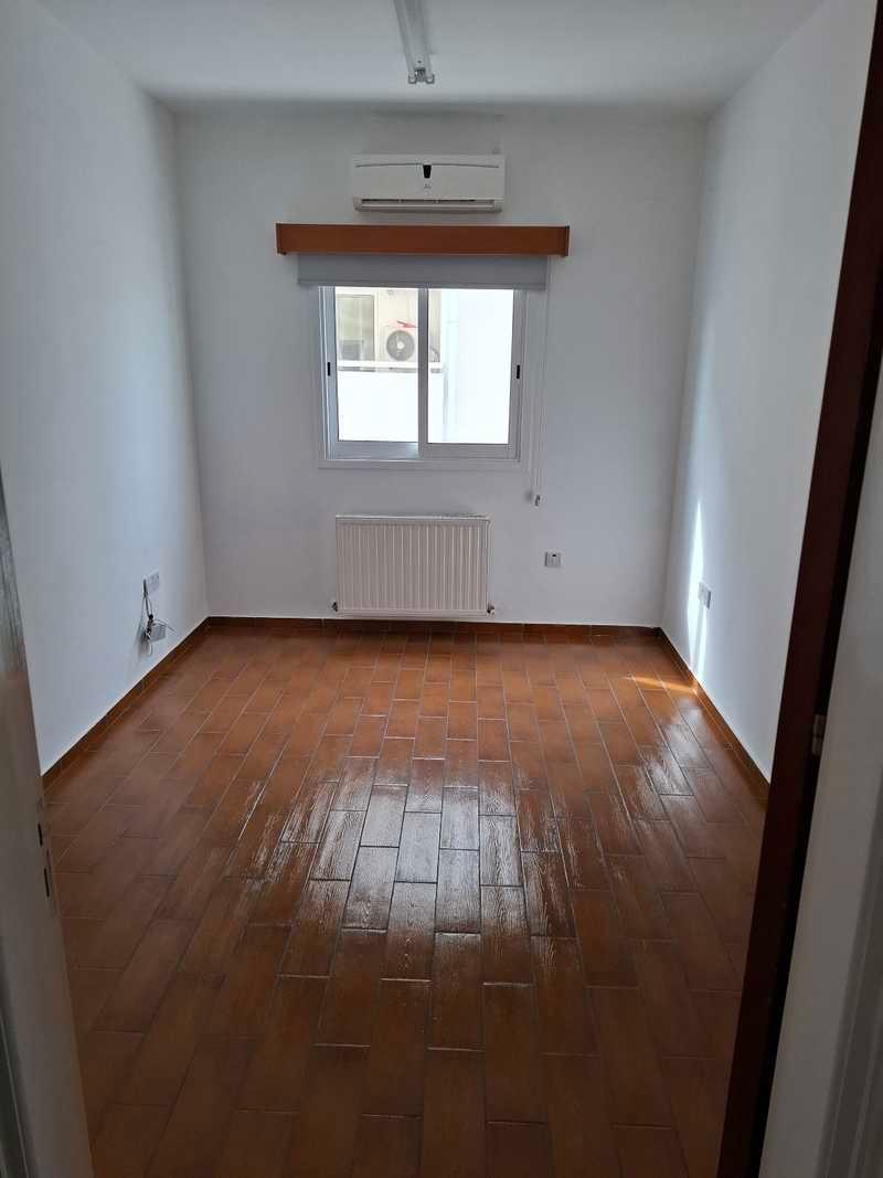 3-bedroom apartment for sale: https://www.bazaraki.com/adv/5798476_3-bedroom-apartment-for-sale (www.bazaraki.com)