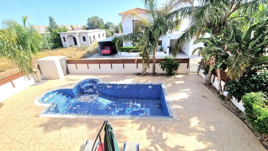3 Bedroom Detached House For Sale: https://www.zyprus.com/property/39366/3-bedrooms-house-detached-house-in-frenaros-famagusta (www.zyprus.com)