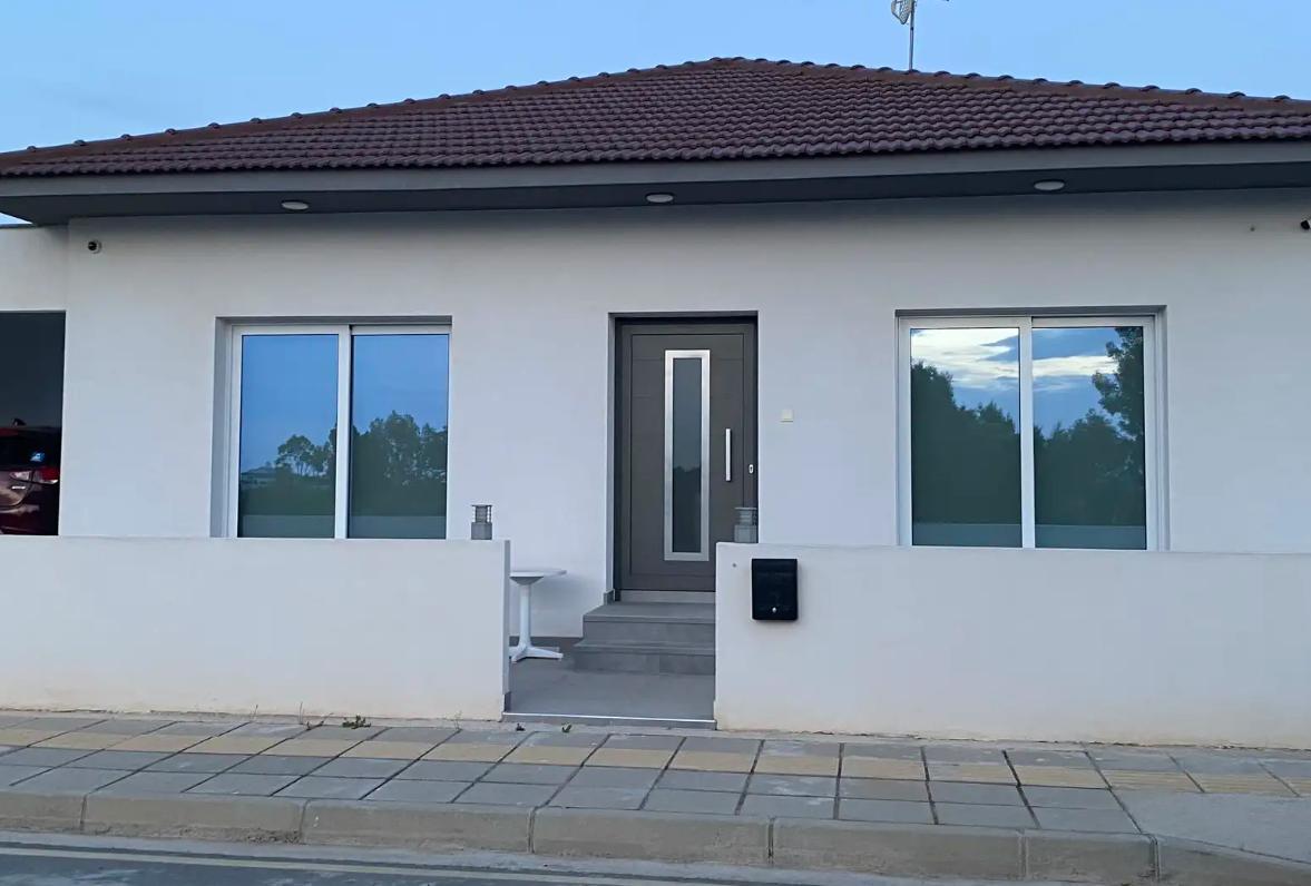 3-bedroom house in Famagusta № 153856: https://dom.com.cy/en/catalog/sale/153856/ (dom.com.cy)