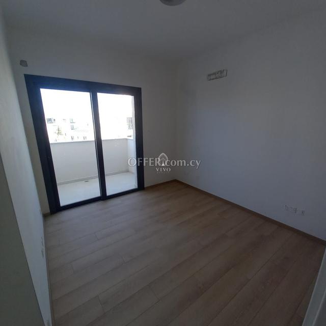 MODERN FULLY FURNISHED 3 BEDROOM APARTMENT WITH ROOF GARDEN IN MESA GEITONIA: https://www.offer.com.cy/en/modern-fully-furnished-3-bedroom-apartment-with-roof-garden-in-mesa-geitonia/21-816459/ (www.offer.com.cy)