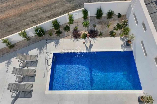 MODERN SEASIDE VILLA OF 3 BEDROOM IN PERNERA: https://www.offer.com.cy/en/modern-seaside-villa-of-3-bedroom-in-pernera/21-693616/ (www.offer.com.cy)