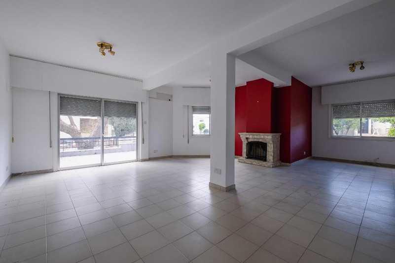 4-bedroom detached house for sale: https://www.bazaraki.com/adv/5798626_4-bedroom-detached-house-for-sale (www.bazaraki.com)