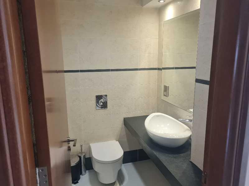 5-bedroom apartment to rent: https://www.bazaraki.com/adv/5795792_5-bedroom-apartment-to-rent (www.bazaraki.com)