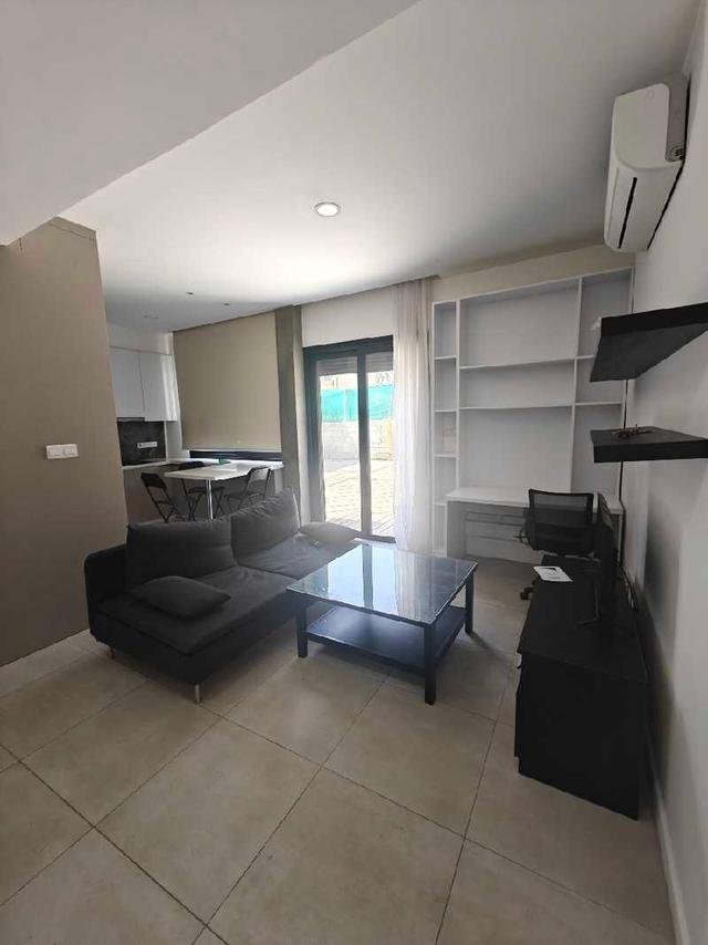 1-bedroom apartment to rent: https://www.bazaraki.com/adv/5795506_1-bedroom-apartment-to-rent (www.bazaraki.com)