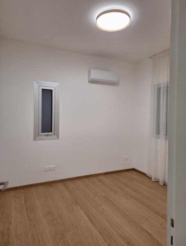 3-bedroom apartment to rent: https://www.bazaraki.com/adv/5795495_3-bedroom-apartment-to-rent (www.bazaraki.com)