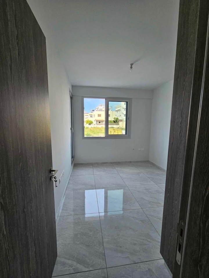 For Rent: Modern new 2 bedroom apartment - fully furnished: https://www.facebook.com/marketplace/item/1268120618275760 (www.facebook.com)