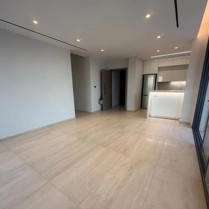 3-bedroom penthouse in Limassol №152796: https://dom.com.cy/en/catalog/rent/152796/ (dom.com.cy)