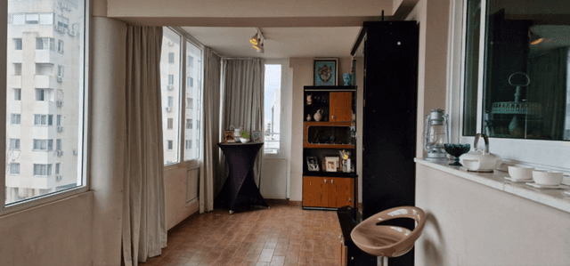 3-bedroom penthouse for sale: https://www.bazaraki.com/adv/5786724_3-bedroom-penthouse-for-sale (www.bazaraki.com)