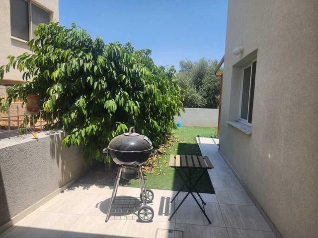 3-bedroom detached house to rent: https://www.bazaraki.com/adv/5796686_3-bedroom-detached-house-to-rent (www.bazaraki.com)