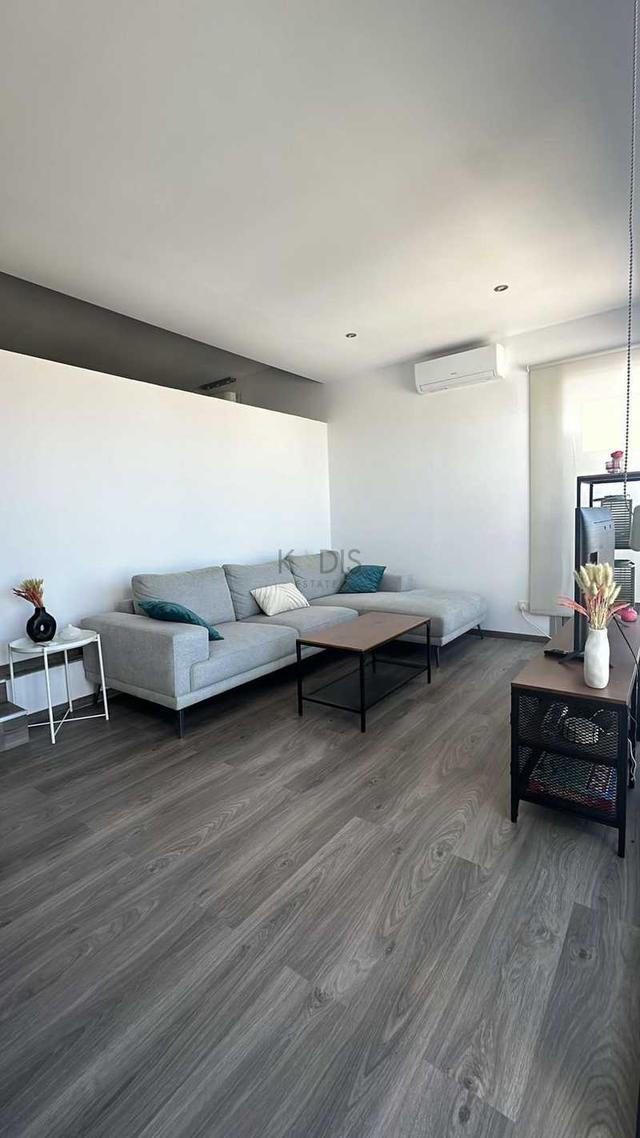 2-bedroom apartment to rent: https://www.bazaraki.com/adv/5794818_2-bedroom-apartment-to-rent (www.bazaraki.com)