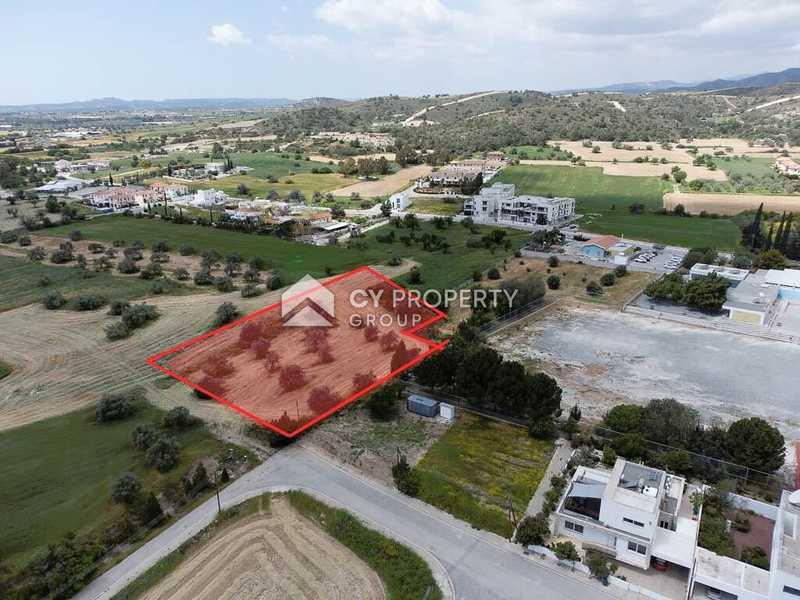 Residential land 2047 m²: https://www.bazaraki.com/adv/5797754_residential-land-2047-m2 (www.bazaraki.com)