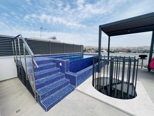 3-bedroom apartment to rent: https://www.bazaraki.com/adv/5796941_3-bedroom-apartment-to-rent (www.bazaraki.com)
