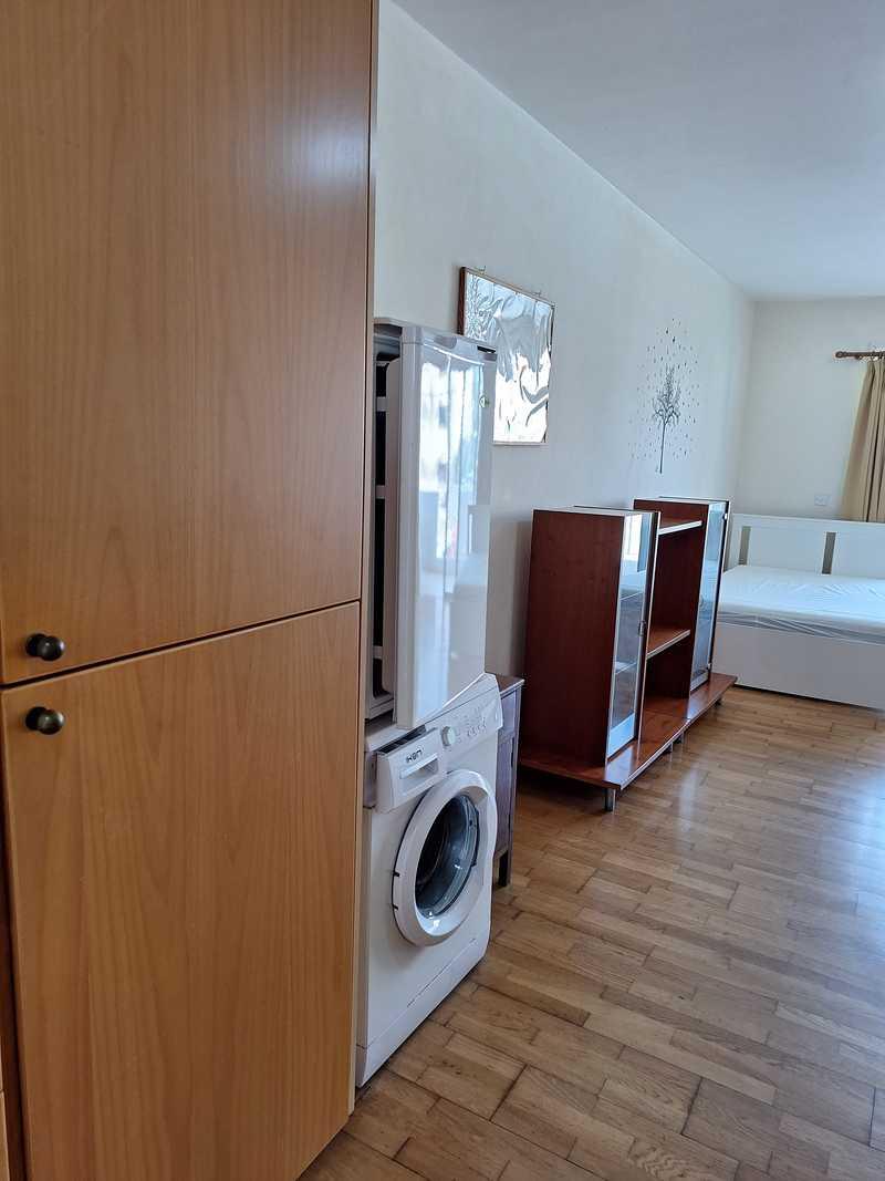 Studio apartment to rent: https://www.bazaraki.com/adv/5793412_studio-apartment-to-rent (www.bazaraki.com)