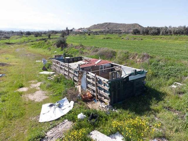 Residential land 6689 m²: https://www.bazaraki.com/adv/5787916_residential-land-6689-m2 (www.bazaraki.com)