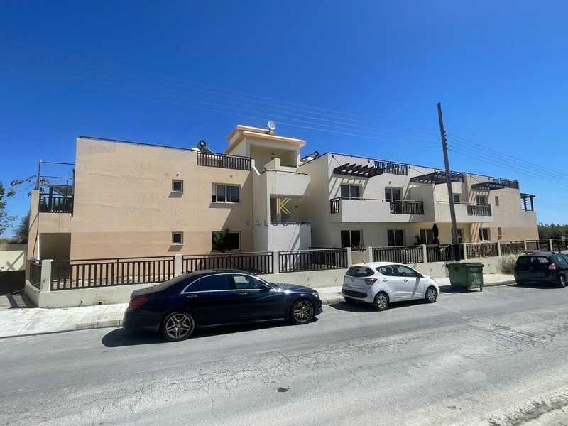 2-bedroom apartment for sale: https://www.bazaraki.com/adv/5796772_2-bedroom-apartment-for-sale (www.bazaraki.com)