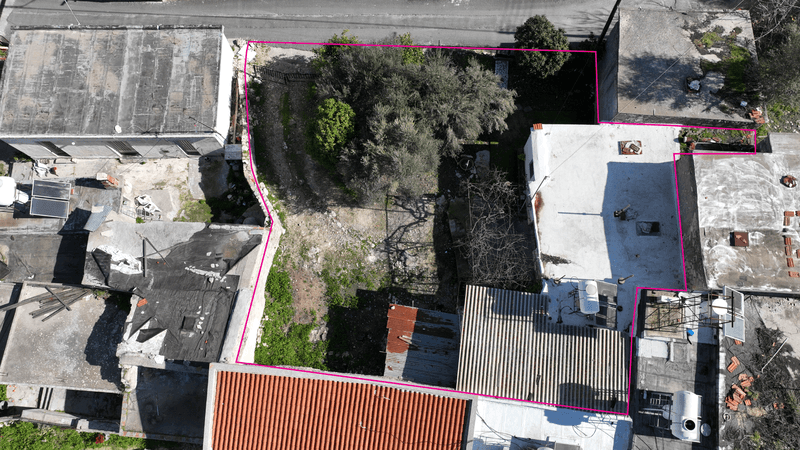 Residential land 100 m²: https://www.bazaraki.com/adv/5788690_residential-land-100-m2 (www.bazaraki.com)