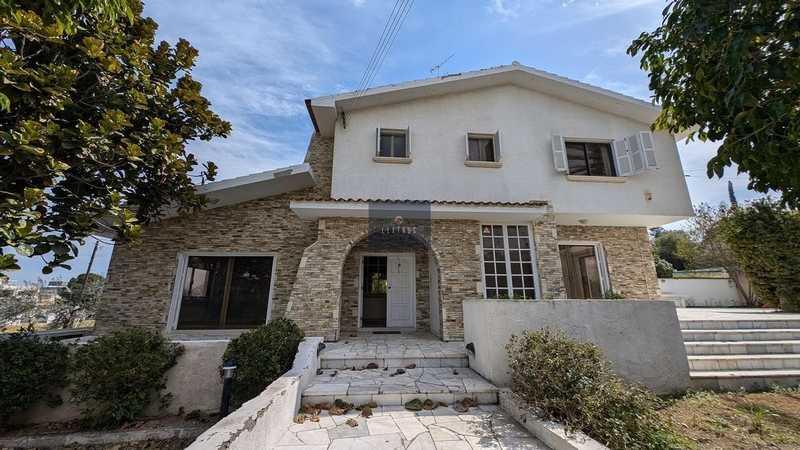 3-bedroom villa for sale: https://www.bazaraki.com/adv/5791317_3-bedroom-villa-for-sale (www.bazaraki.com)