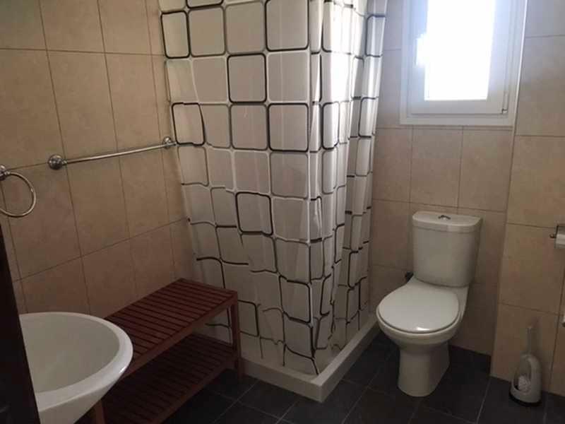 3-bedroom detached house to rent: https://www.bazaraki.com/adv/5789391_3-bedroom-detached-house-to-rent (www.bazaraki.com)