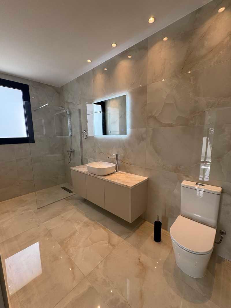 1-bedroom apartment to rent: https://www.bazaraki.com/adv/5793901_1-bedroom-apartment-to-rent (www.bazaraki.com)