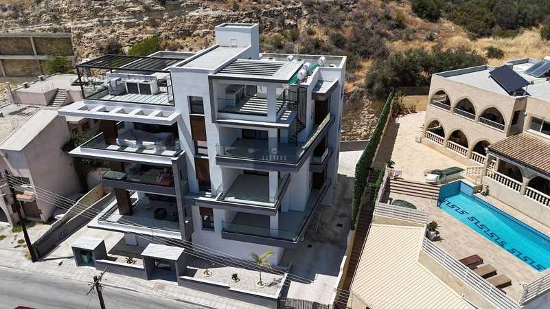 2-bedroom apartment for sale: https://www.bazaraki.com/adv/5791880_2-bedroom-apartment-for-sale (www.bazaraki.com)